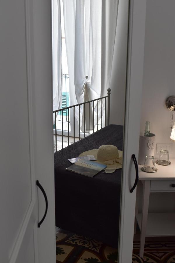 Borgottocento Hotel Vieste Buitenkant foto