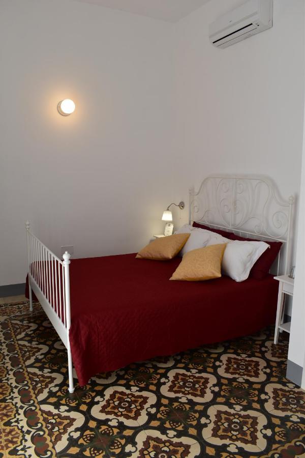 Borgottocento Hotel Vieste Buitenkant foto