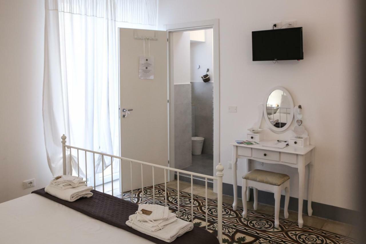 Borgottocento Hotel Vieste Buitenkant foto