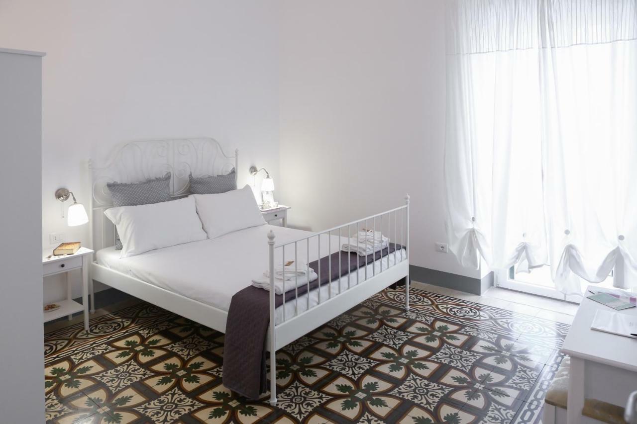Borgottocento Hotel Vieste Buitenkant foto
