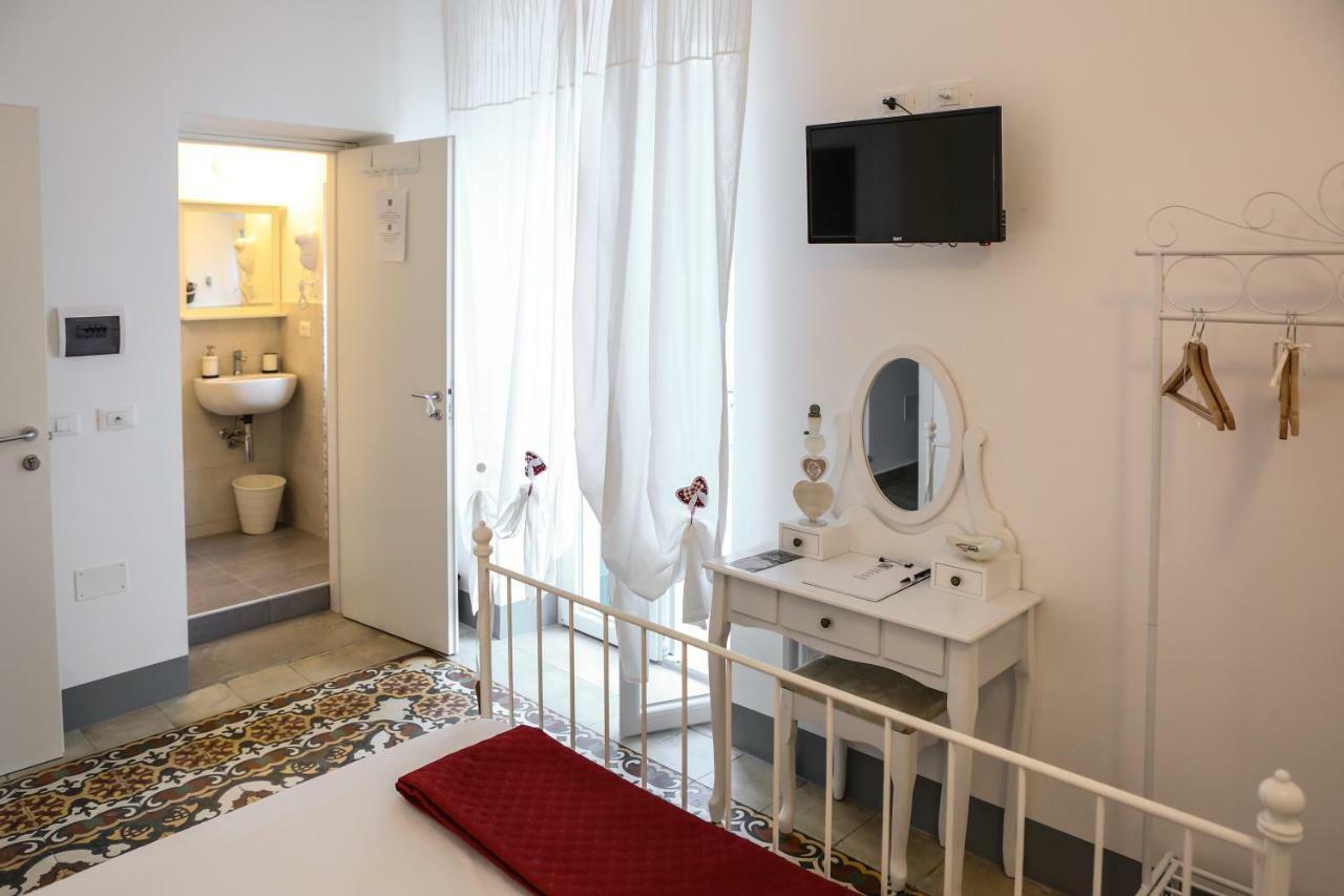 Borgottocento Hotel Vieste Buitenkant foto